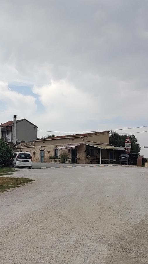 B&B I Tre Ulivi Morro dʼOro Εξωτερικό φωτογραφία